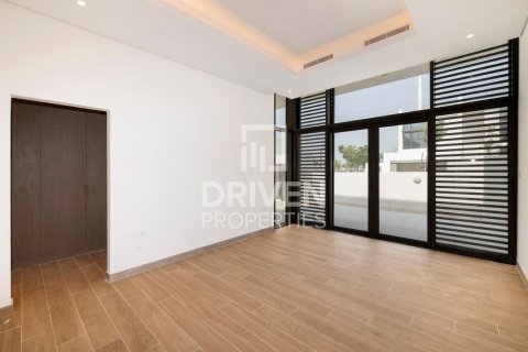 6 bedrooms Villa in District One, UAE No. 212573 8