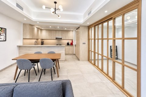 Apartment de 2 dormitorios en Jumeirah Lake Towers, UAE No. 223416
