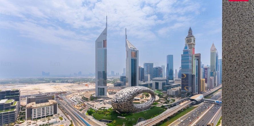 130.9m² Office in Sheikh Zayed Road, UAE No. 167633