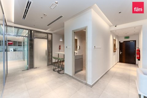 130.9m² Office in Sheikh Zayed Road, UAE No. 167633 21