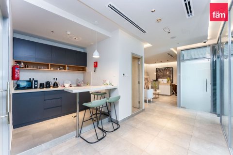 130.9m² Office in Sheikh Zayed Road, UAE No. 167633 19