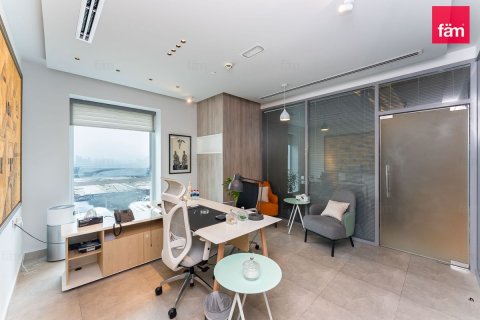 130.9m² Office in Sheikh Zayed Road, UAE No. 167633 20