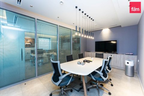 130.9m² Office in Sheikh Zayed Road, UAE No. 167633 15