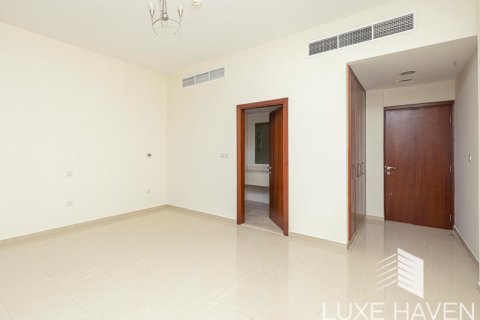 Таунхаус с 4 спальнями в Jumeirah Islands, ОАЭ №10539 7