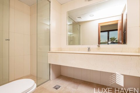 Таунхаус с 4 спальнями в Jumeirah Islands, ОАЭ №10539 20