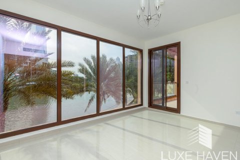 Таунхаус с 4 спальнями в Jumeirah Islands, ОАЭ №10539 24