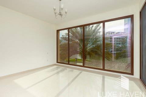Таунхаус с 4 спальнями в Jumeirah Islands, ОАЭ №10539 13