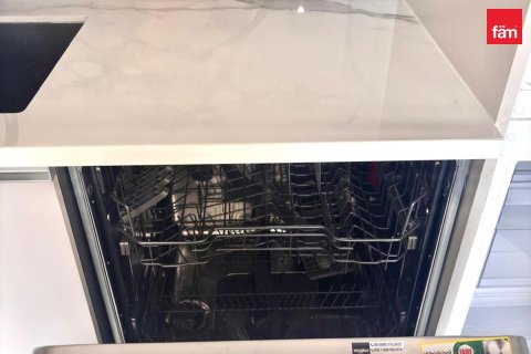 1 bedroom Apartment in Umm Suqeim, UAE No. 213223 9
