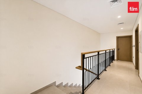 Villa de 4 dormitorios en Dubai, UAE No. 205665 12