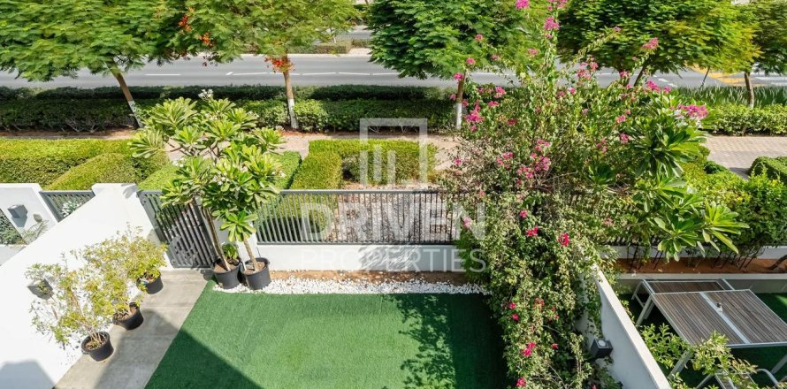 3 غرف نوم تاون هاوس في Villanova, الإمارات العربية المتحدة رقم 214673