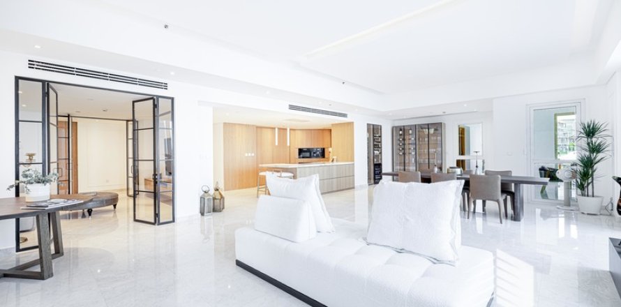 Appartement de 3 chambres à Marina Residences, UAE No. 11207