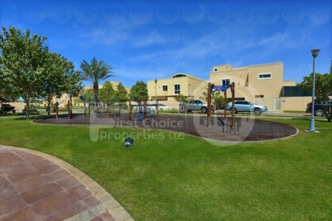 4 bedrooms Villa in Al Raha Gardens, UAE No. 13281 18