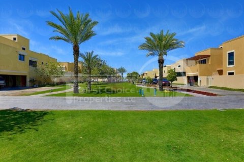 4 bedrooms Villa in Al Raha Gardens, UAE No. 13281 3