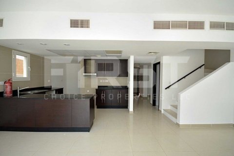Вилла с 4 спальнями в Al Reef, ОАЭ №12838 5