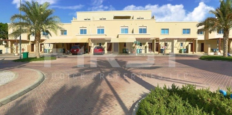 Вилла с 4 спальнями в Al Reef, ОАЭ №12838