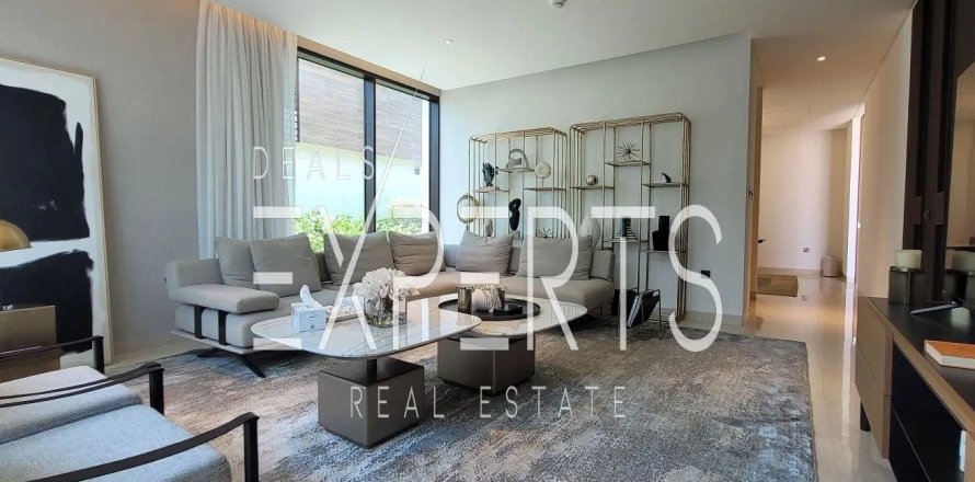 5 bedrooms Villa on the Saadiyat Island, UAE No. 208095