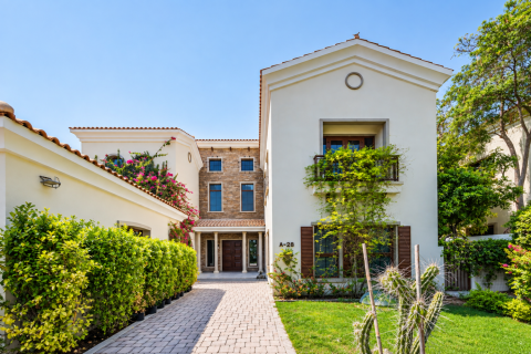 5 bedrooms Villa in Jumeirah Golf Estates, UAE No. 208707