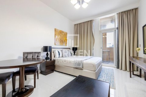 Studio Apartment in Jumeirah Village Circle, UAE No. 211657 3