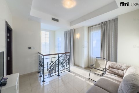 3 bedrooms Villa in Dubai, UAE No. 216009 9