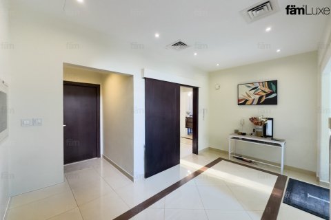 3 bedrooms Villa in Dubai, UAE No. 216009 26