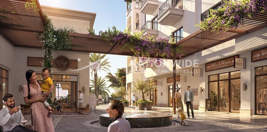 3 bedrooms Apartment in Abu Dhabi, UAE No. 73205