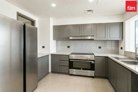 4 bedrooms Townhouse in Dubai, UAE No. 213358 4