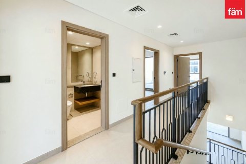 4 bedrooms Townhouse in Dubai, UAE No. 213358 10