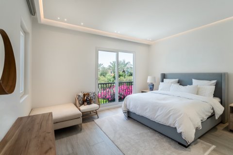 3 bedrooms Townhouse in Dubai, UAE No. 217092 18