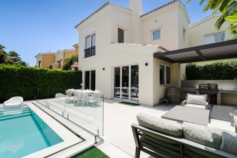 3 bedrooms Townhouse in Dubai, UAE No. 217092 26