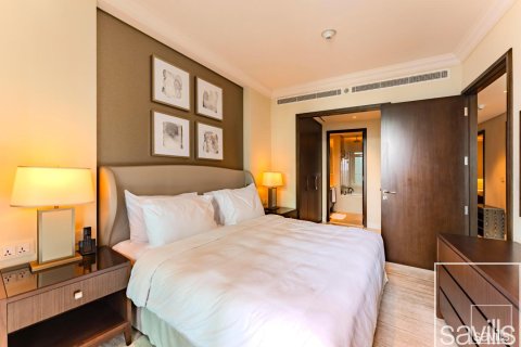 Квартира с 1 спальней в The Address Residence Fountain Views, ОАЭ №220439 12