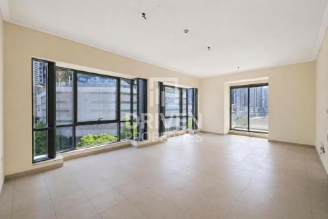Appartement de 2 chambres à South Ridge, UAE No. 225588