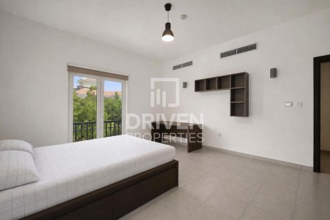 Villa de 5 dormitorios en The Villa, UAE No. 214911 16