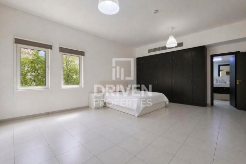 Villa de 5 dormitorios en The Villa, UAE No. 214911 17