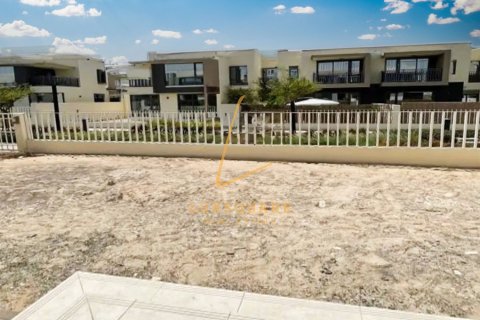 4 bedrooms Villa in Dubai Hills Estate, UAE No. 220204 15