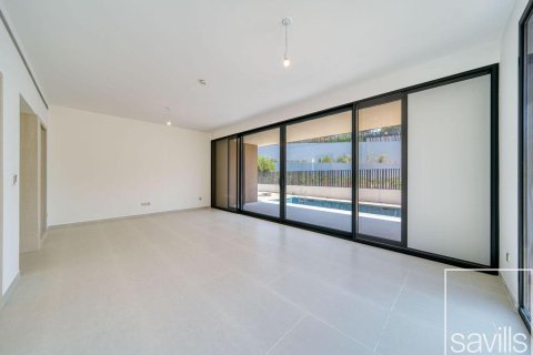 5 bedrooms Villa in Jebel Ali, UAE No. 211111 4