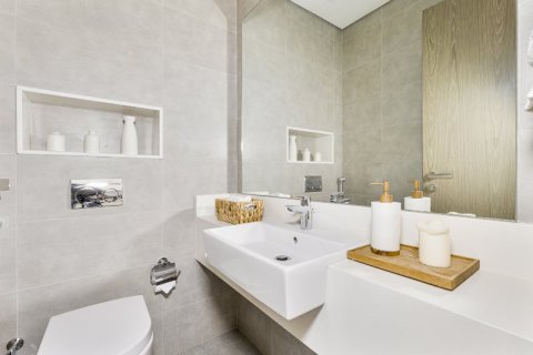 1 bedroom Apartment in Dubai, UAE No. 168770 13