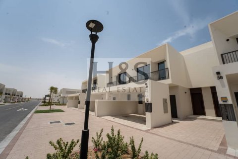 Townhouse de 3 chambres à Town Square, UAE No. 112637 30