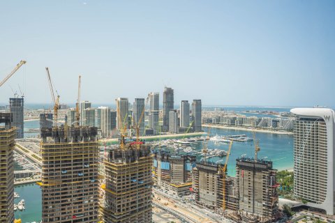 Apartment de 3 dormitorios en Damac Heights, UAE No. 215319 4