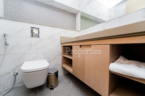 3 bedrooms Apartment in Al Satwa, UAE No. 216239 10