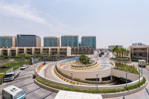 Apartment de 3 dormitorios en Al Raha Beach, UAE No. 215322 8