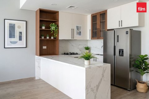Apartment de 2 dormitorios en Town Square, UAE No. 223701 4