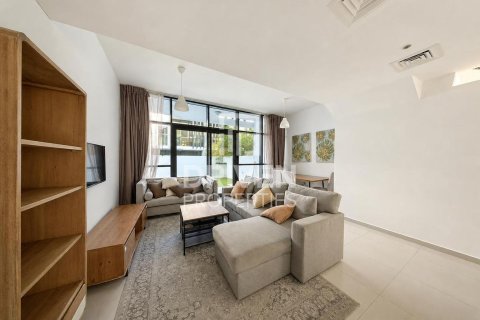 Townhouse de 2 chambres à Dubai, UAE No. 221475