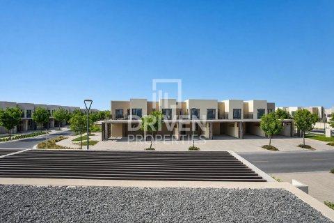 Вилла с 4 спальнями в EMAAR South, ОАЭ №221313 26