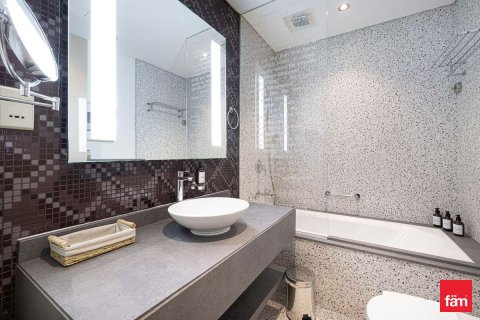 Apartment de 2 dormitorios en Business Bay, UAE No. 167369 8