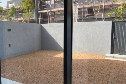 2 غرف نوم تاون هاوس في Tilal City, الإمارات العربية المتحدة رقم 196202