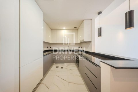 Вилла с 4 спальнями в District 11, ОАЭ №225708 7