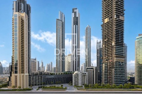 Apartment de 2 dormitorios en MAG 318, UAE No. 215004 17