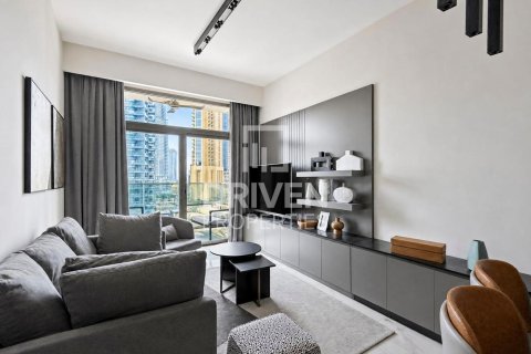 Apartment de 2 dormitorios en MAG 318, UAE No. 215004 3