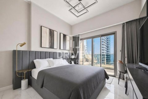Apartment de 2 dormitorios en MAG 318, UAE No. 215004 5