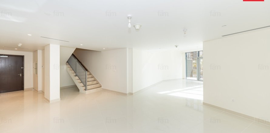 2 bedrooms Apartment in Downtown Dubai (Downtown Burj Dubai), UAE No. 215695